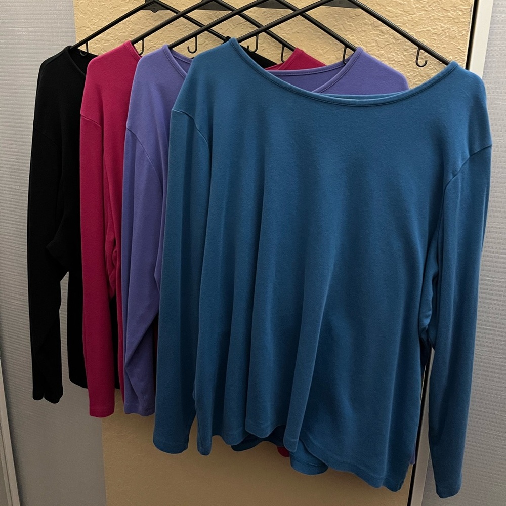 Pristine Condition! Bundle of (4) FOUR Cotton Solid Crew Long Sleeve Tops